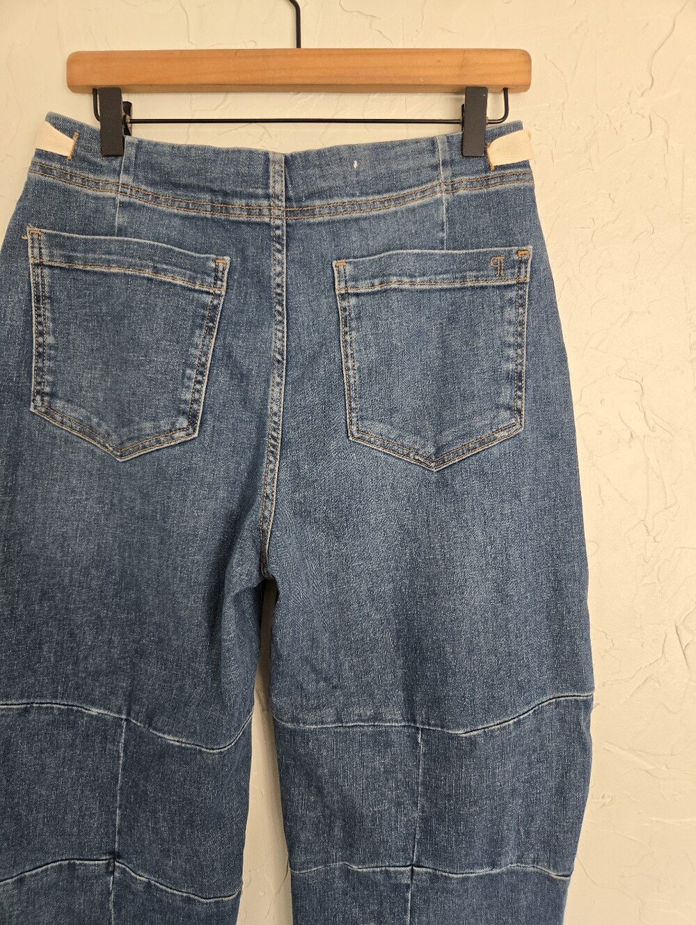 Anthro Pilcro Leni Tapered Mid Rise Barrel Jeans, 26 - Picture 9 of 14